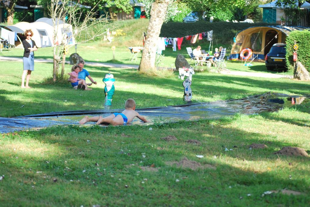 Camping Les Tournesols Sille-le-Guillaume Экстерьер фото