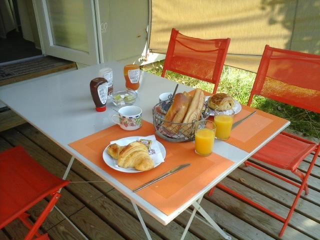 Camping Les Tournesols Sille-le-Guillaume Экстерьер фото