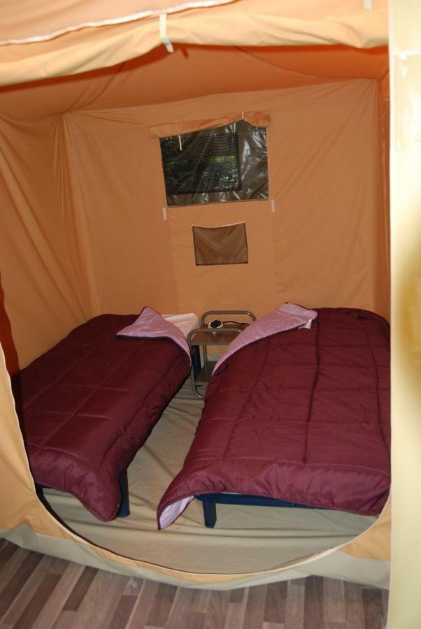 Camping Les Tournesols Sille-le-Guillaume Экстерьер фото