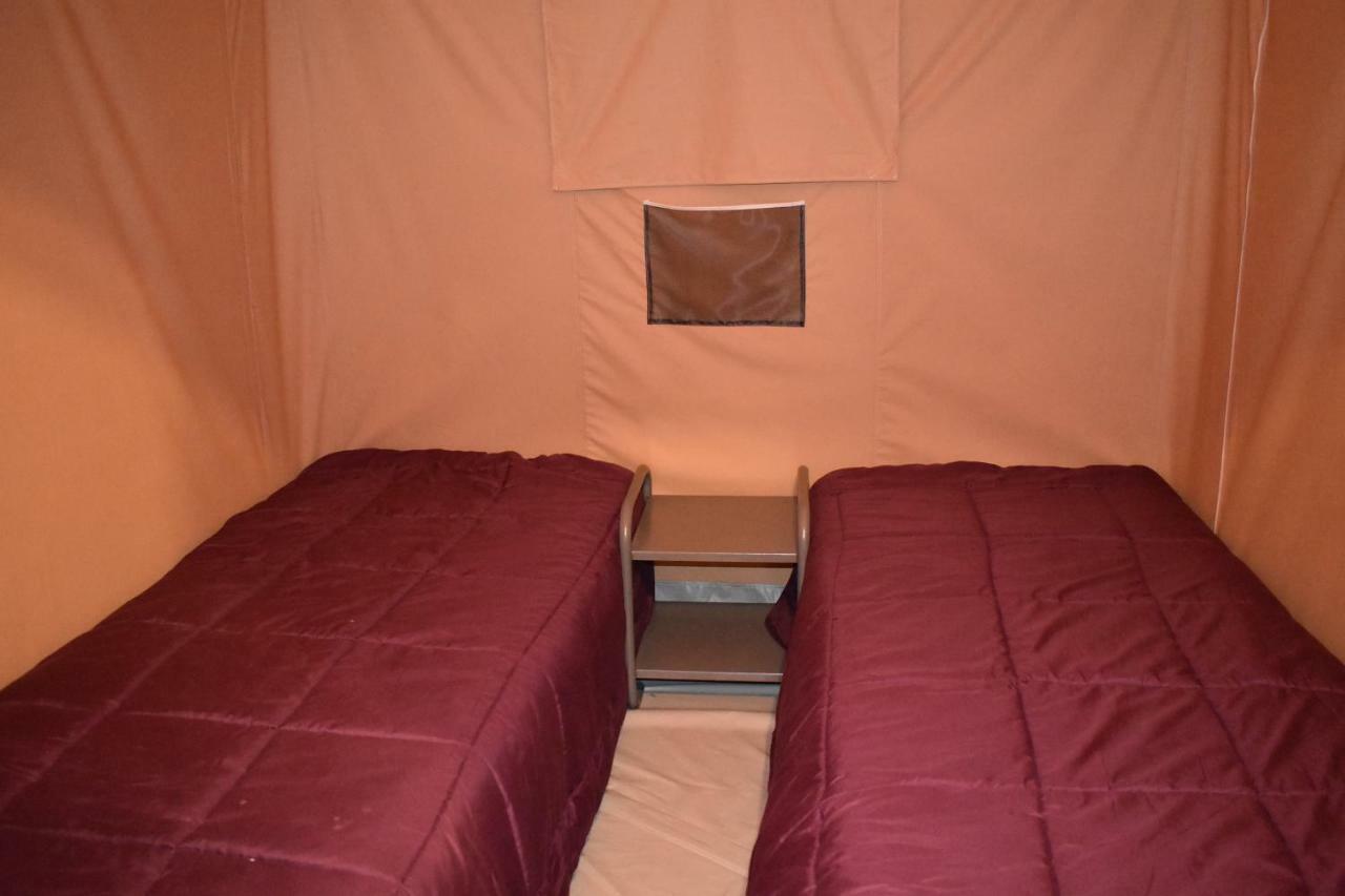 Camping Les Tournesols Sille-le-Guillaume Экстерьер фото